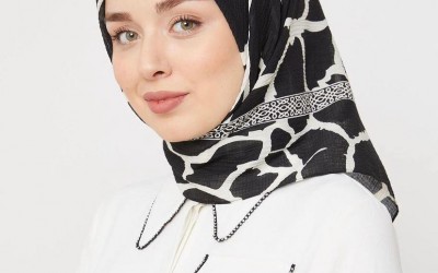 Kale Toptan Eşarp ve Şal